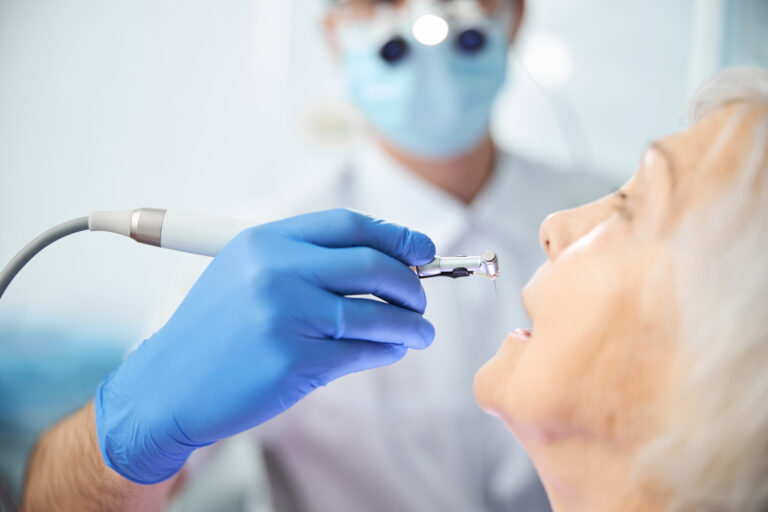 Kits de Baixa Rotação: versatilidade e precisão nos procedimentos odontológicos